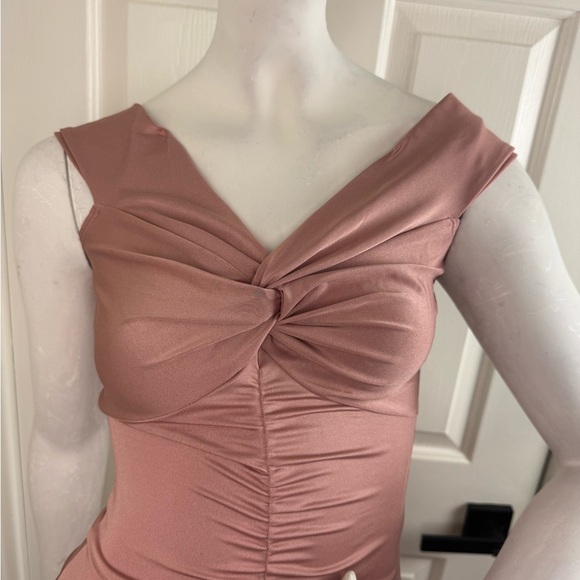 Blue. S Nude Pink Off Shoulder Ruched Jersey Slit Mermaid Dress Size M #137 - Picture 10 of 15